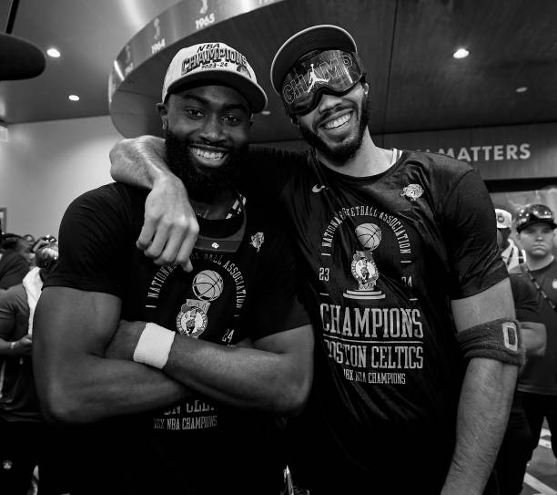 NBA98中文网官网攻略：掌握游戏技巧与秘籍