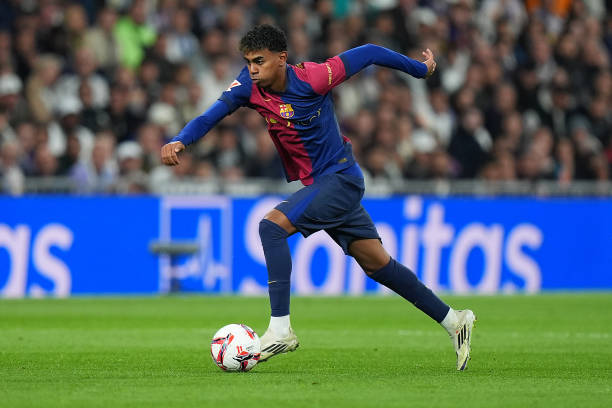 从迪斯蒂法诺到本泽马:欧冠历届冠军及传奇球星