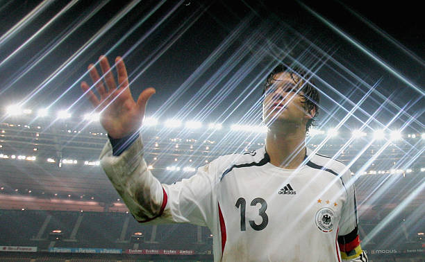 马拉多纳自评:足球传奇背后的真实自我