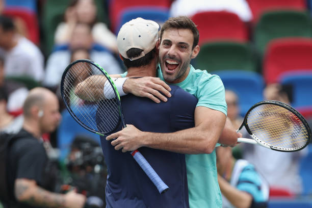 冠军之路：深度解析四大满贯得主的辉煌时刻