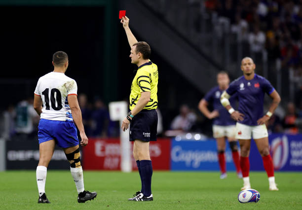 姆巴佩世界杯夺冠年份与出生年份的关联性研究