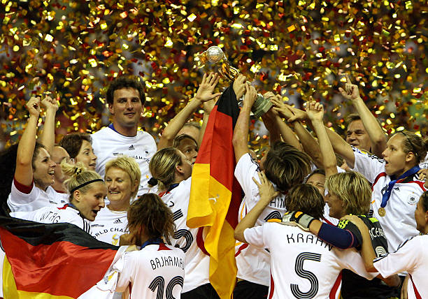 从意大利失败反思:韩国足球的青训和战术是否需要调整?